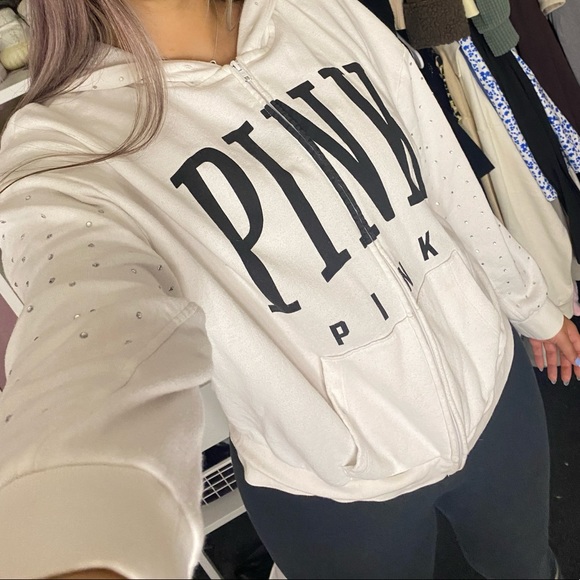 Rhinestone PINK sweater - Picture 2 of 3